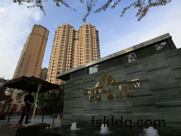 成都·仁恆濱河灣